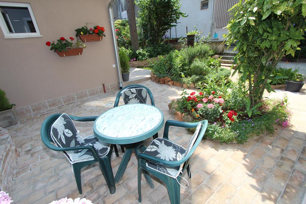 Apartments Santin Rovinj Exterior photo