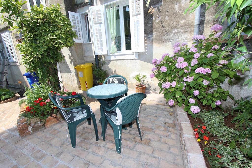 Apartments Santin Rovinj Exterior photo