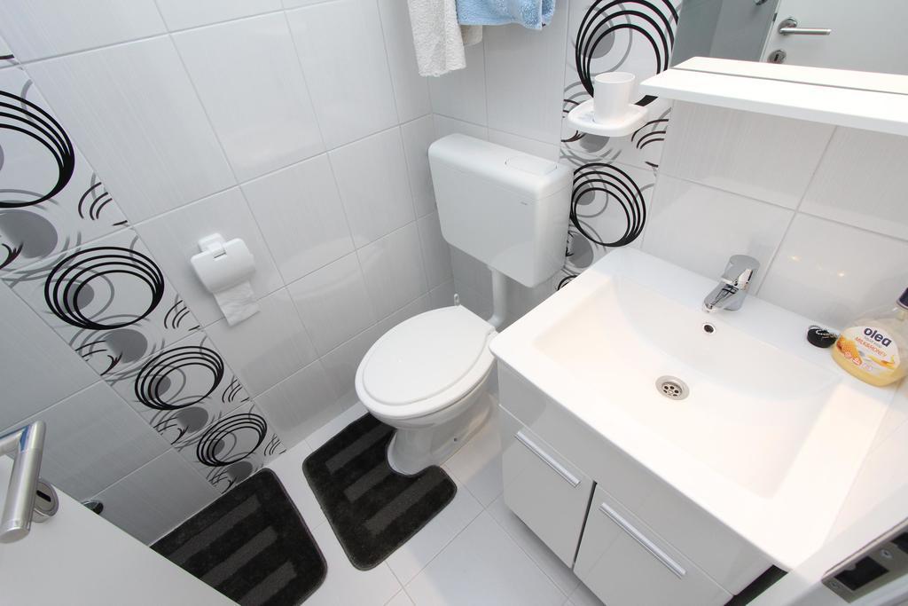 Apartments Santin Rovinj Room photo