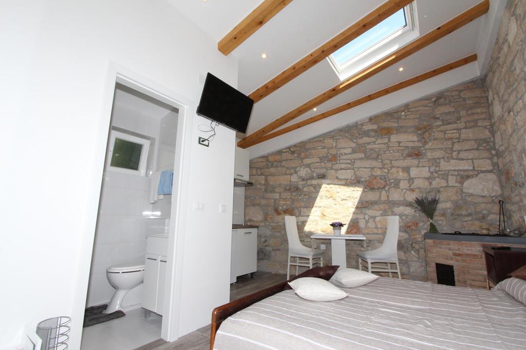 Apartments Santin Rovinj Exterior photo