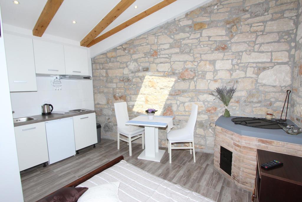 Apartments Santin Rovinj Exterior photo