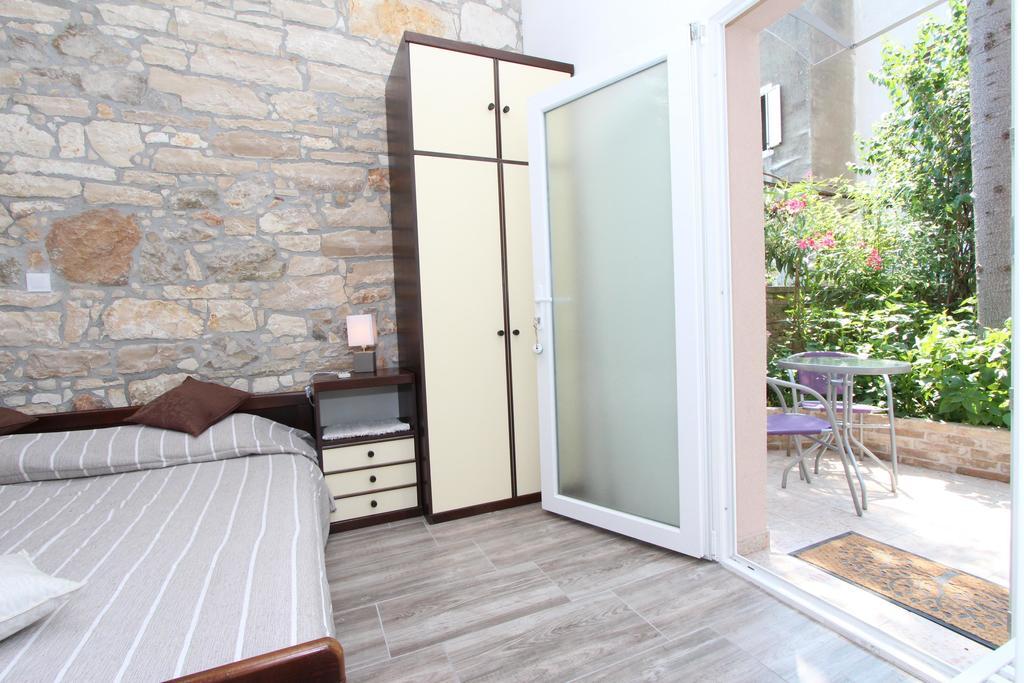 Apartments Santin Rovinj Exterior photo