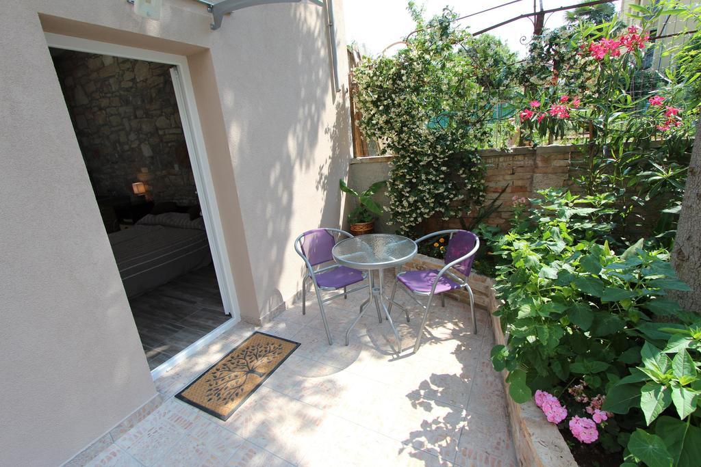 Apartments Santin Rovinj Exterior photo